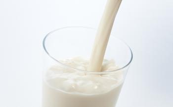 白癜风喝牛奶有治疗作用吗